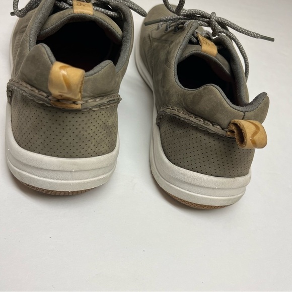 *SOLD* Sperry Top-Sider Mens Gamefish Gray Leather Lace Up Perforated Sneakers - Picture 7 of 9